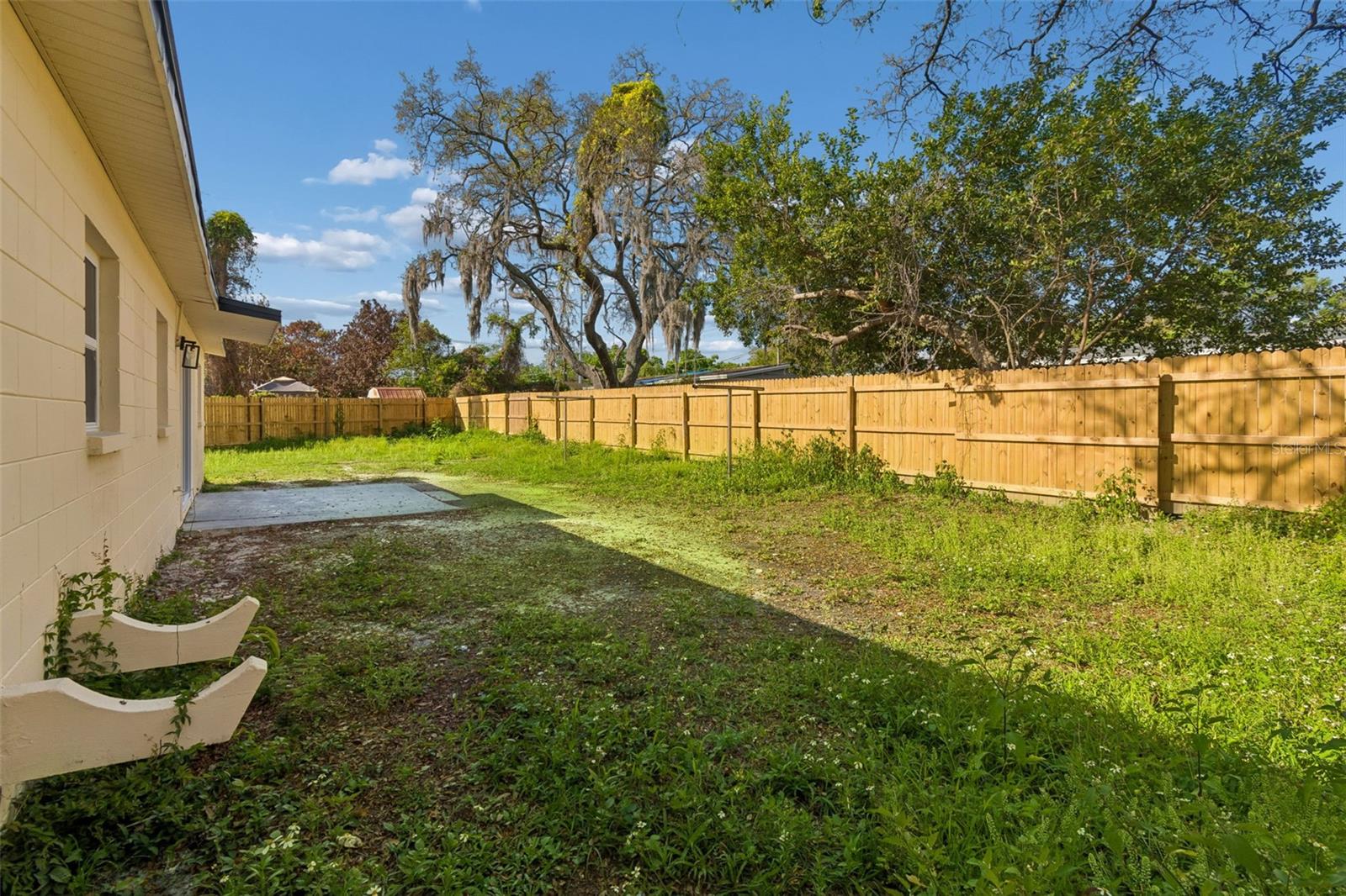 POINSETTIA VILLAGE - Residential