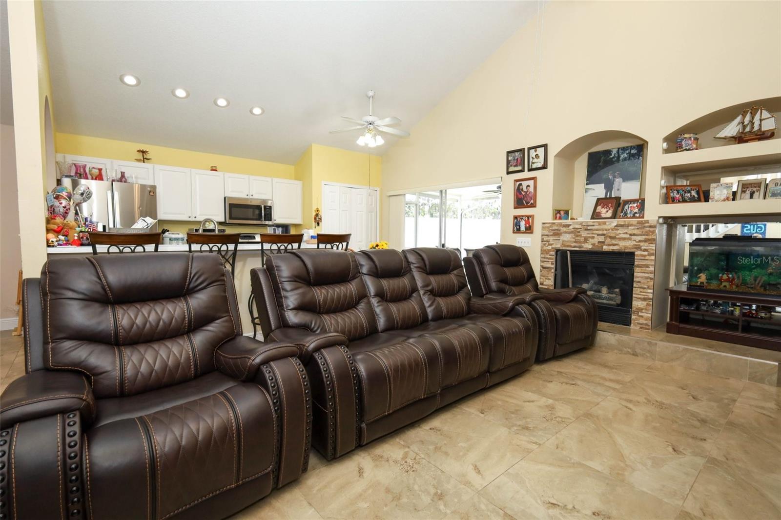 PINES WEKIVA SEC 02 PH 02 - Residential