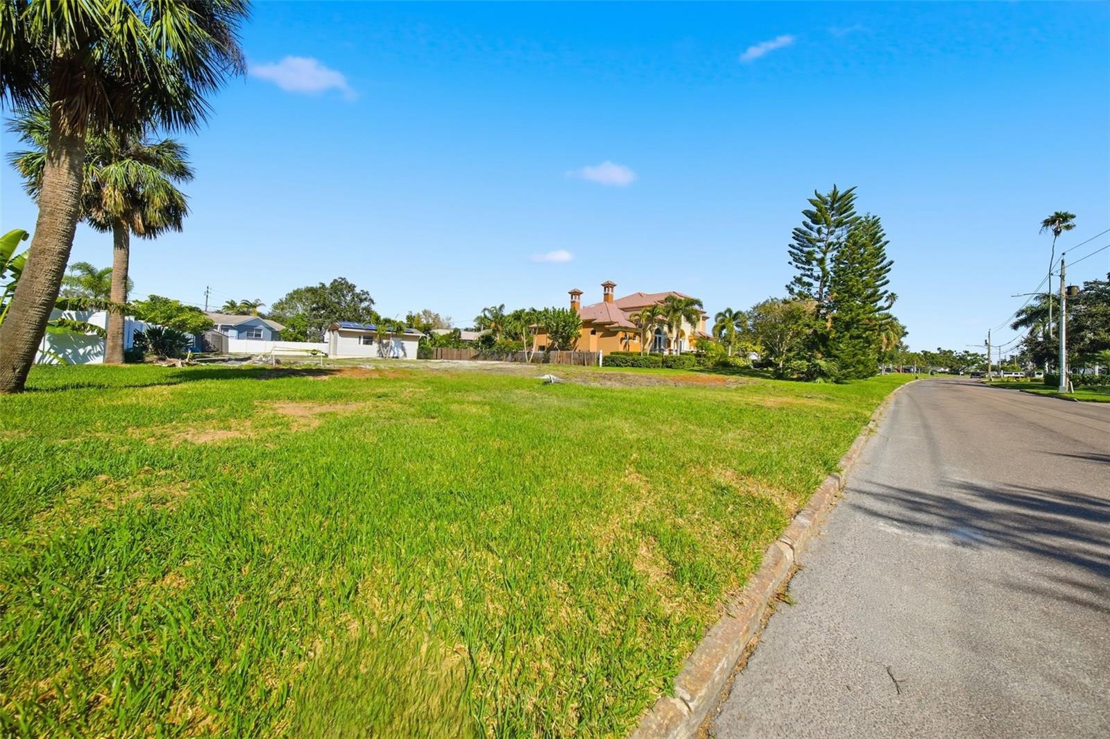 SHORE ACRES OVERLOOK SEC REP - Land