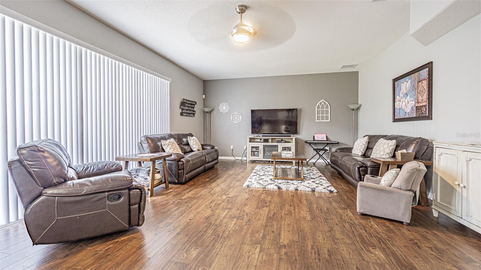 SOUTH FORK UNIT 7 - Residential