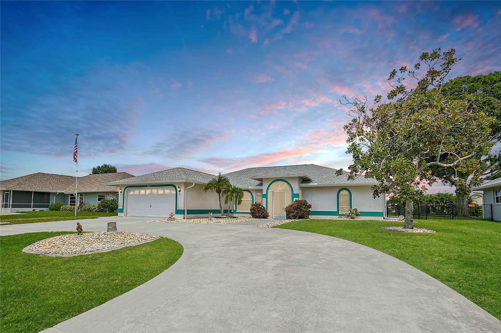 447 ROTONDA CIRCLE