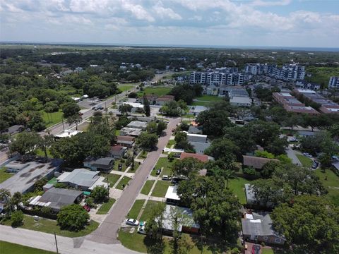 A home in TAMPA