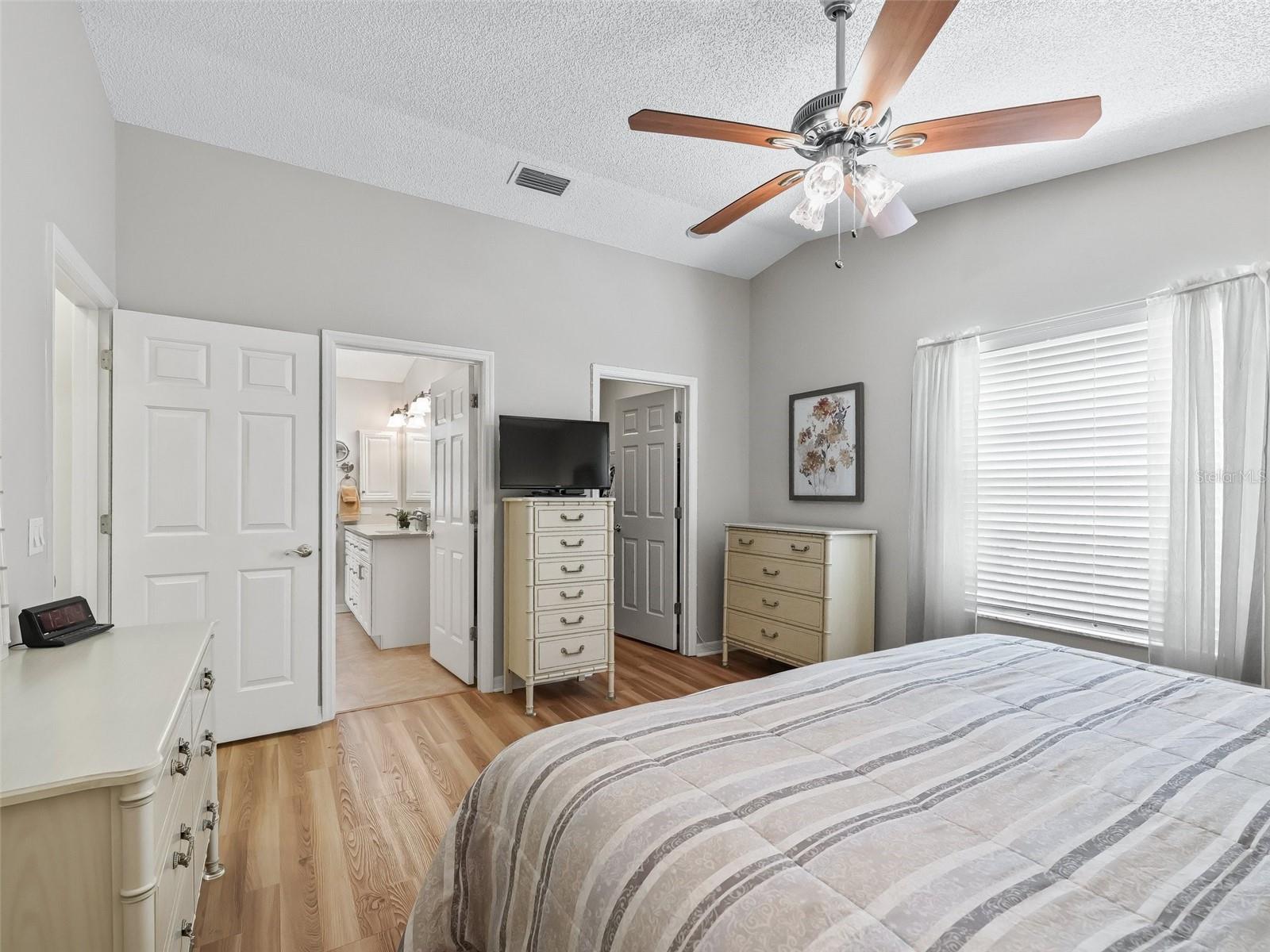 LADY LAKE ORANGE BLOSSOM GARDENS UNIT 21 - Residential