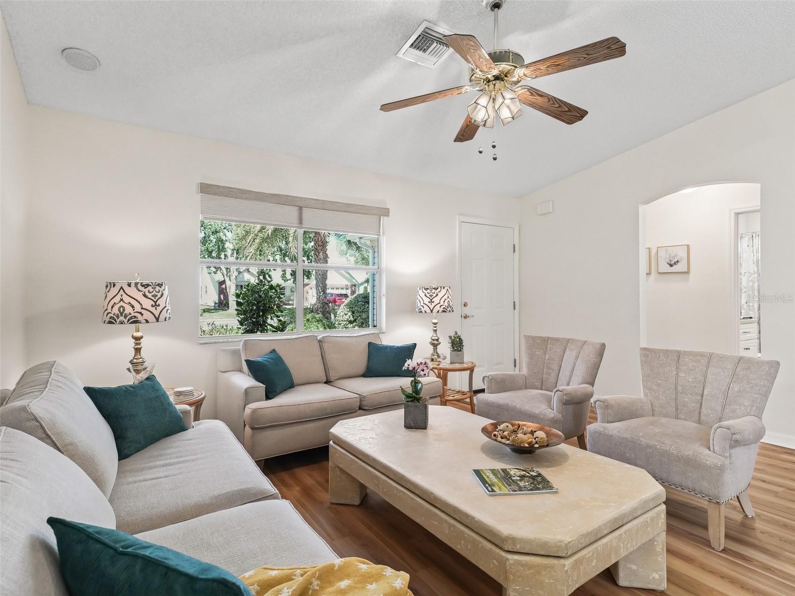 LADY LAKE ORANGE BLOSSOM GARDENS UNIT 21 - Residential