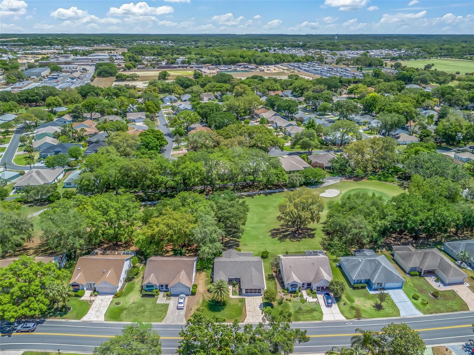 LADY LAKE ORANGE BLOSSOM GARDENS UNIT 21 - Residential