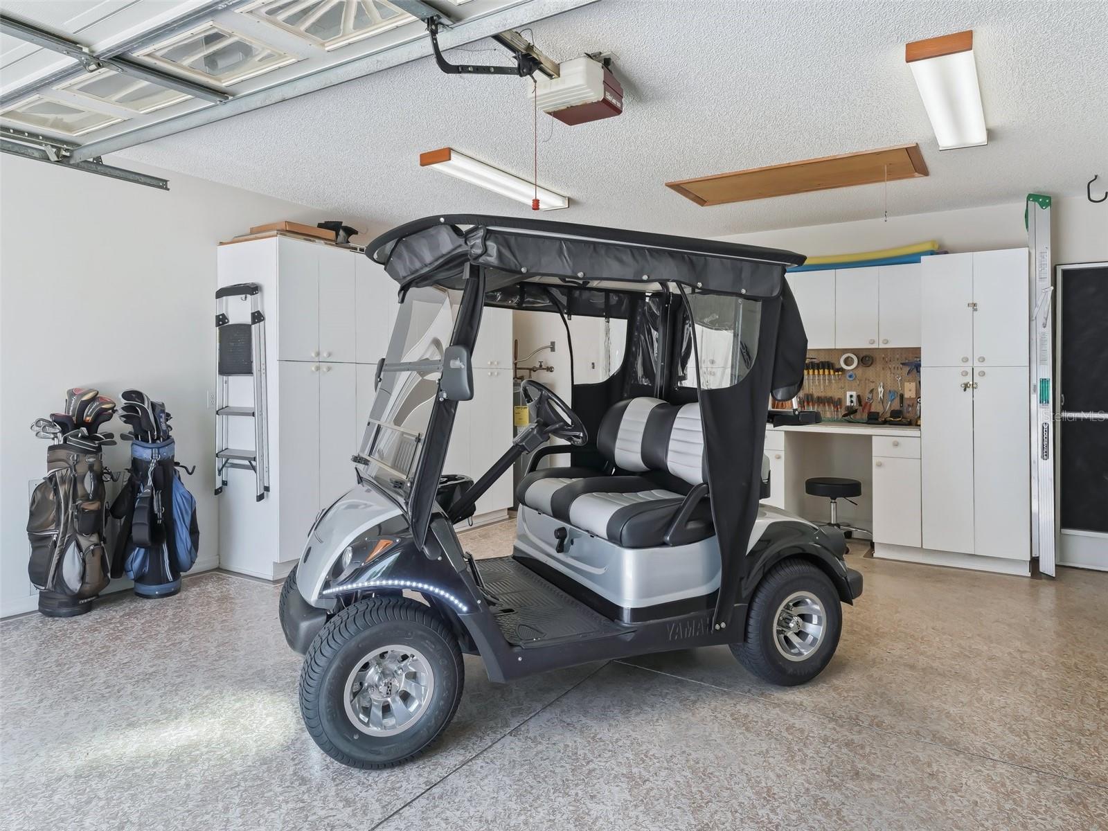 LADY LAKE ORANGE BLOSSOM GARDENS UNIT 21 - Residential