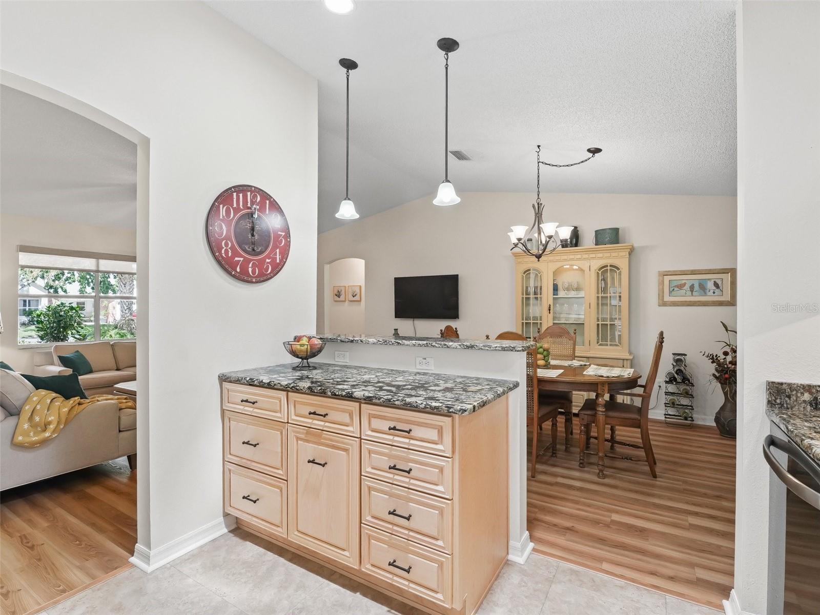 LADY LAKE ORANGE BLOSSOM GARDENS UNIT 21 - Residential