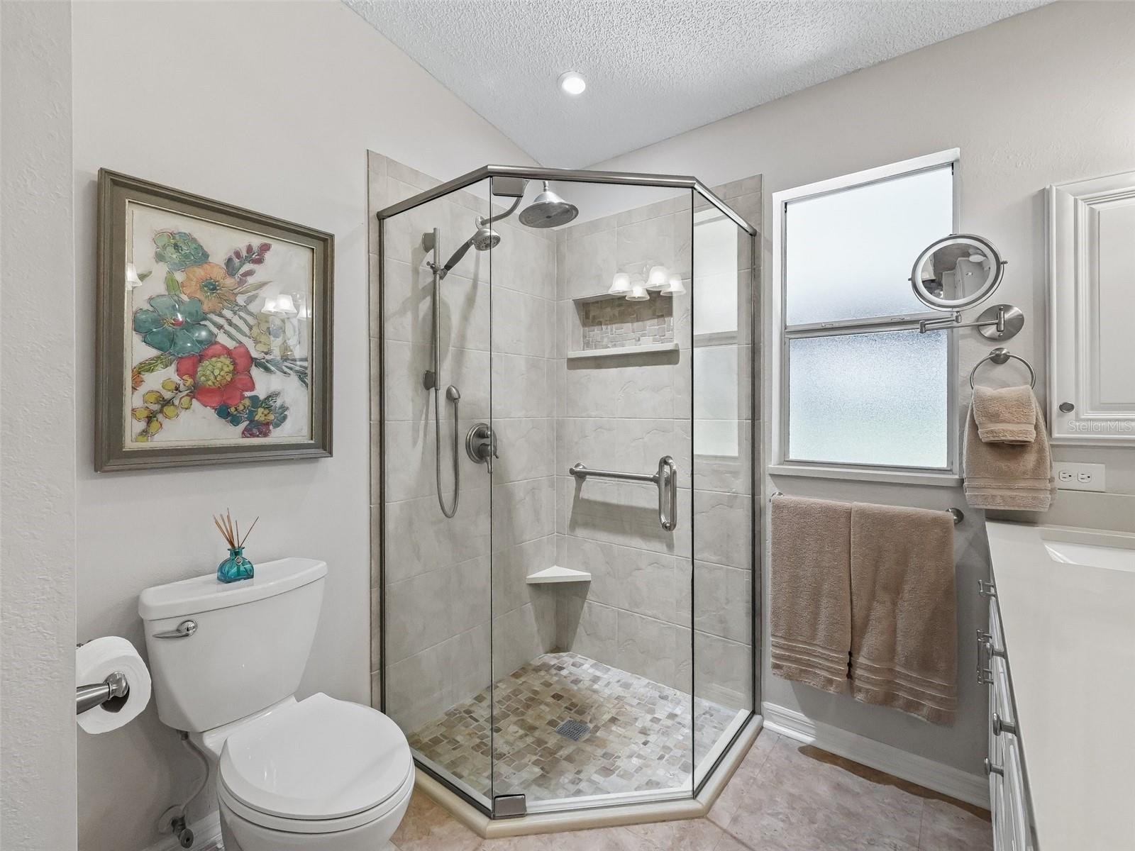 LADY LAKE ORANGE BLOSSOM GARDENS UNIT 21 - Residential