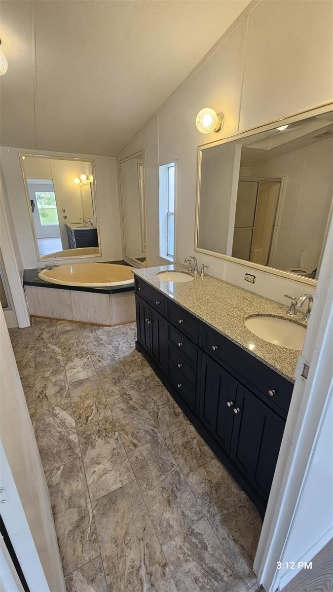 ZEPHYRHILLS COLONY CO - Residential Lease