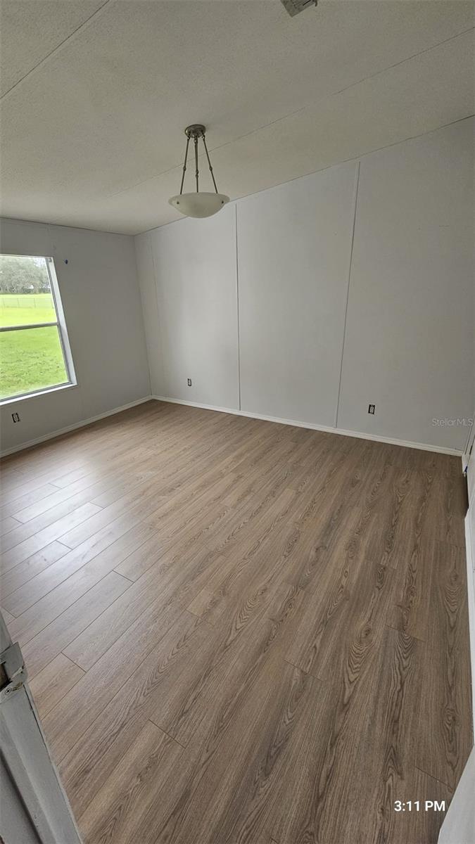 ZEPHYRHILLS COLONY CO - Residential Lease