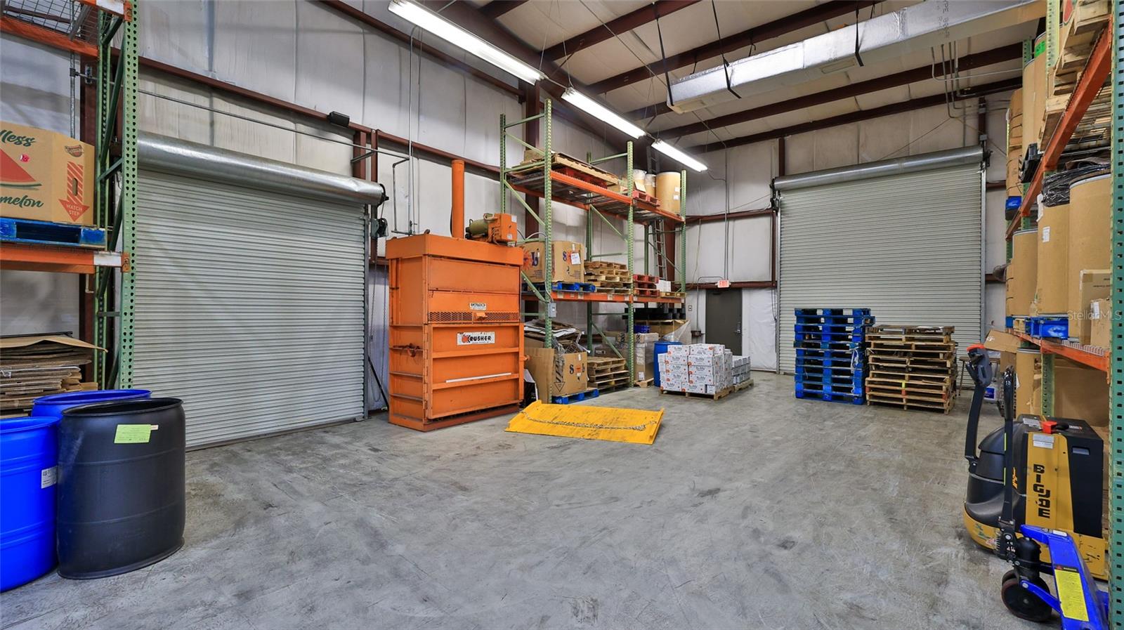 AIRPORT BUS PARK PH 01 - Commercial Sale