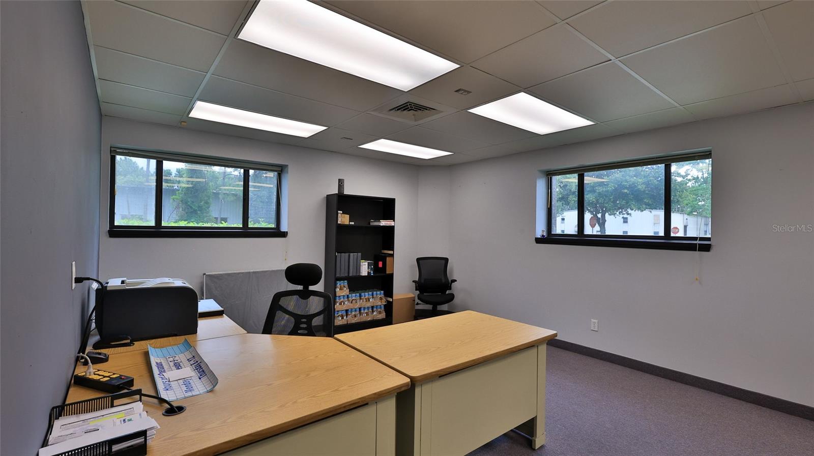 AIRPORT BUS PARK PH 01 - Commercial Sale