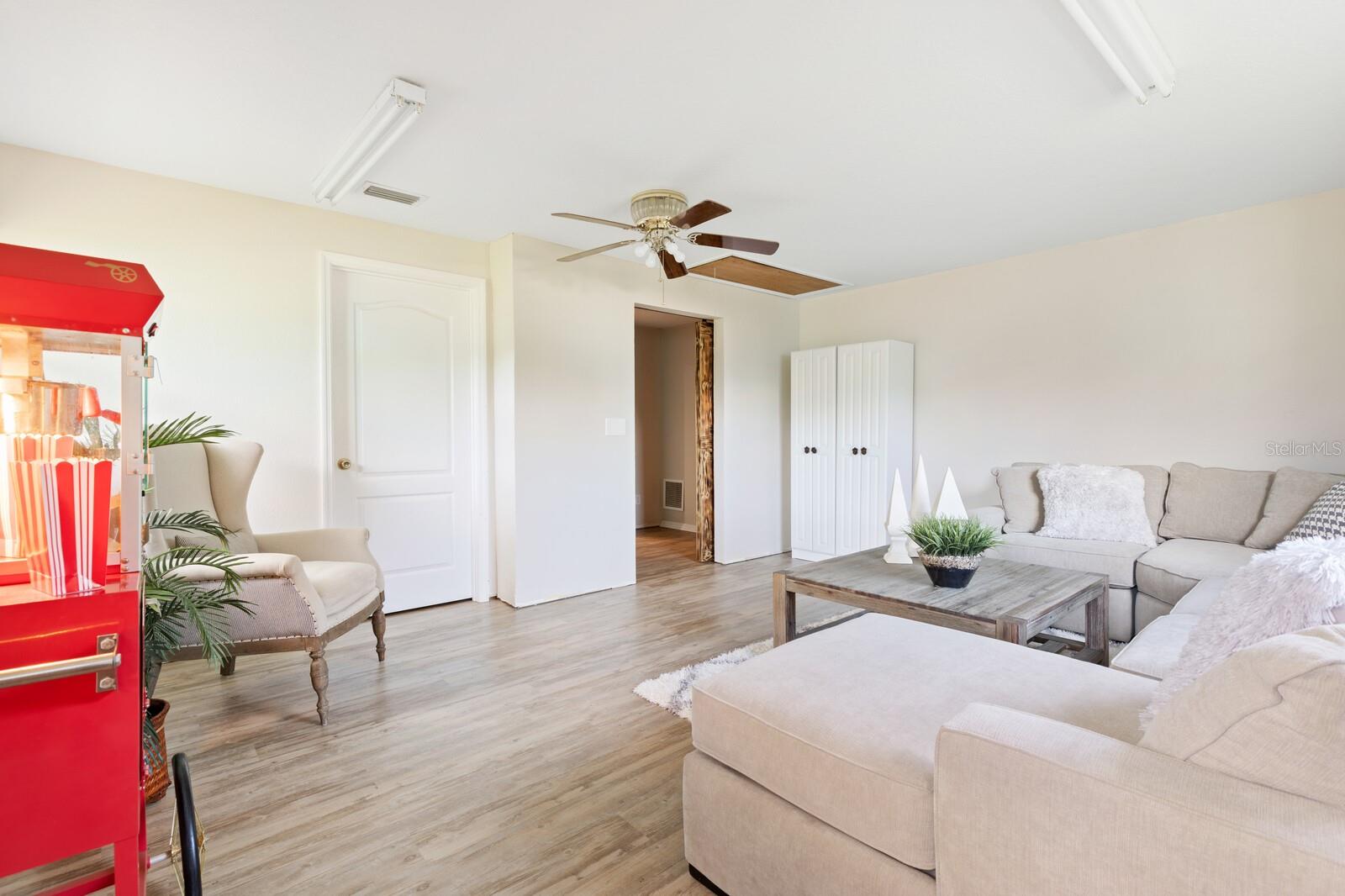 Dunlawton - Residential