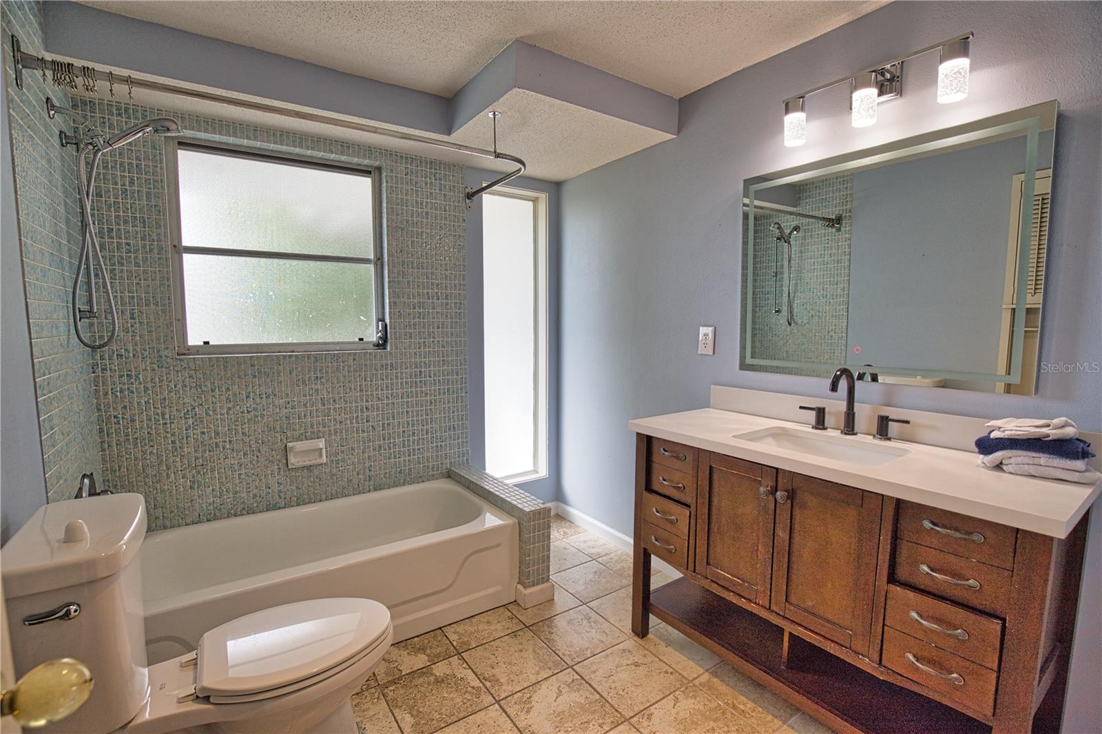 VENICE GARDENS - Residential