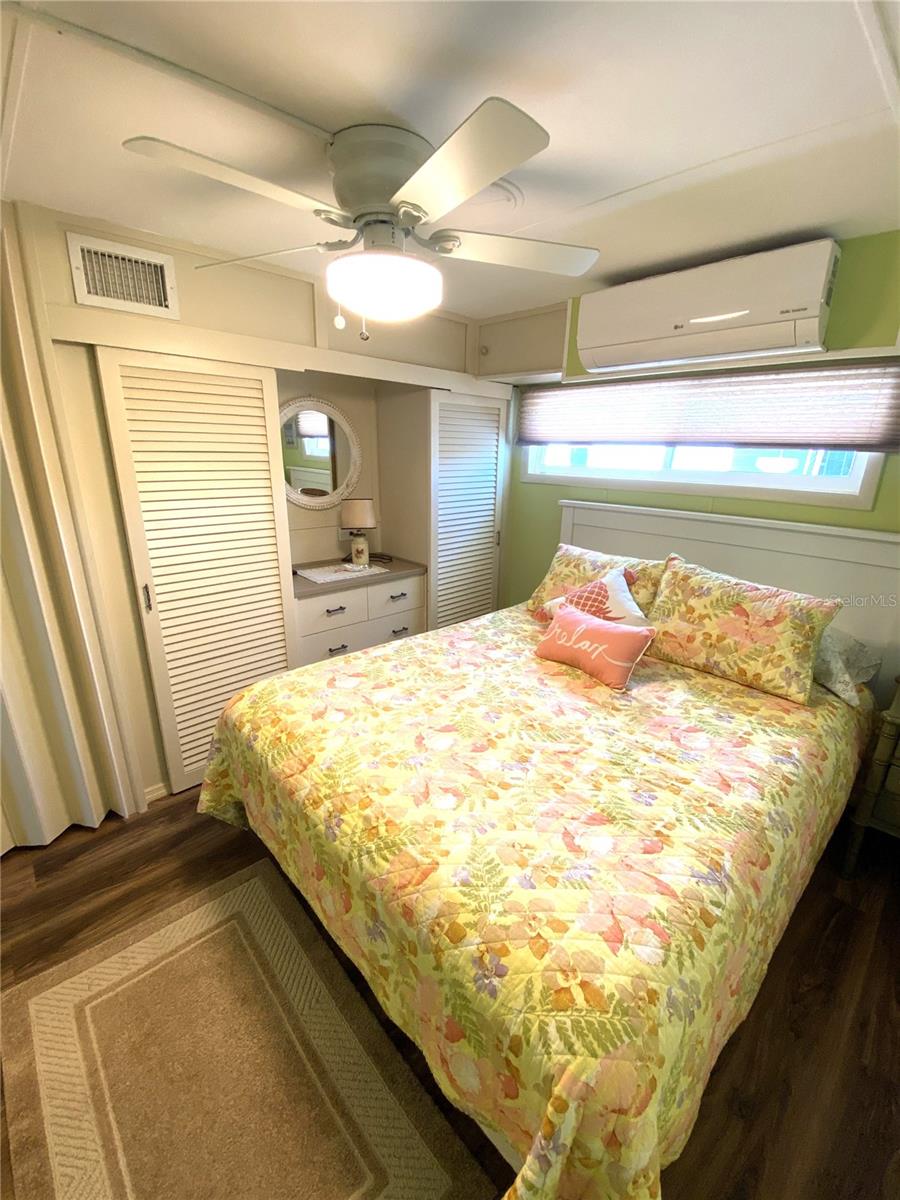 TRAILER ESTATES - Residential