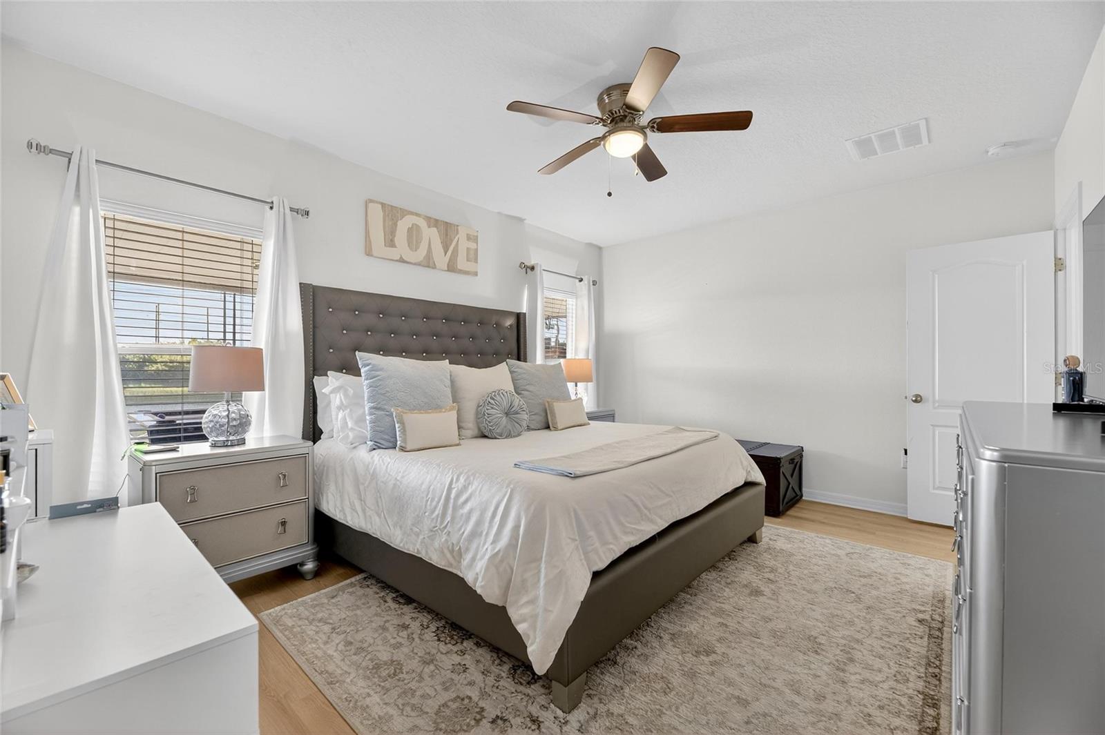 CARRIAGE PTE SOUTH PH 2C 2 - Residential