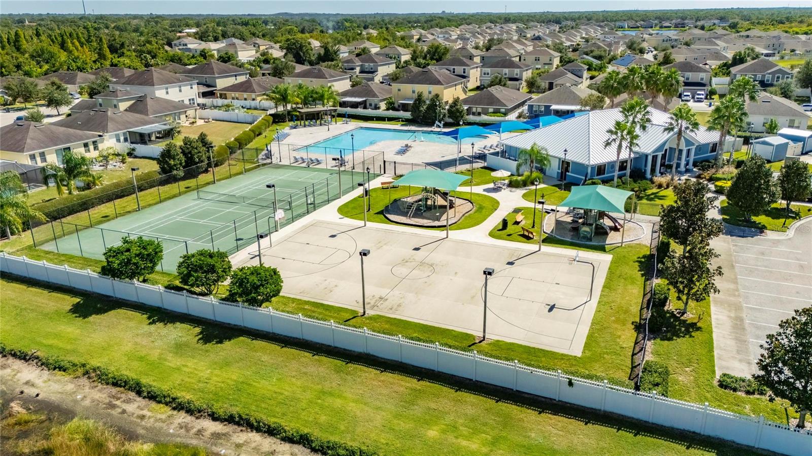 CARRIAGE PTE SOUTH PH 2C 2 - Residential