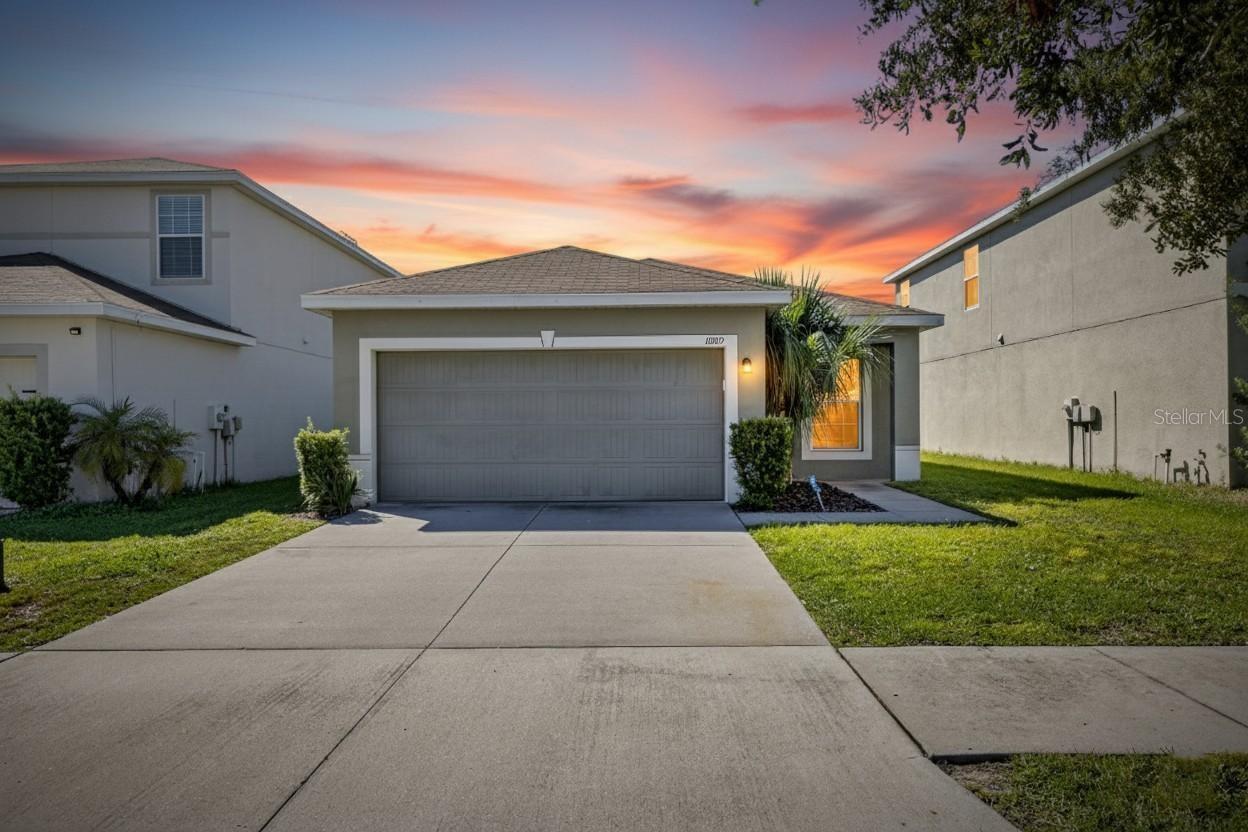 CARRIAGE PTE SOUTH PH 2C 2 - Residential