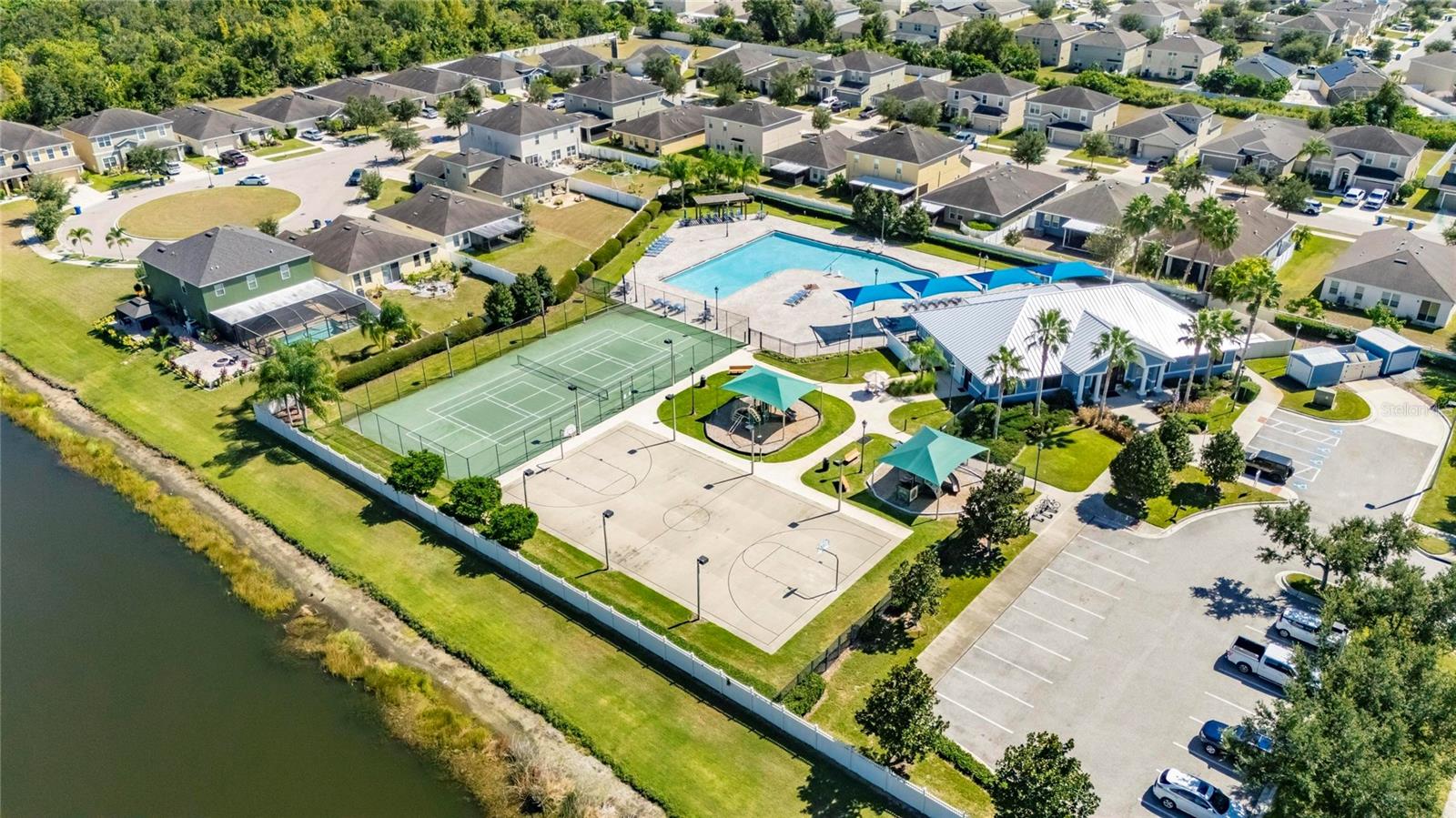 CARRIAGE PTE SOUTH PH 2C 2 - Residential