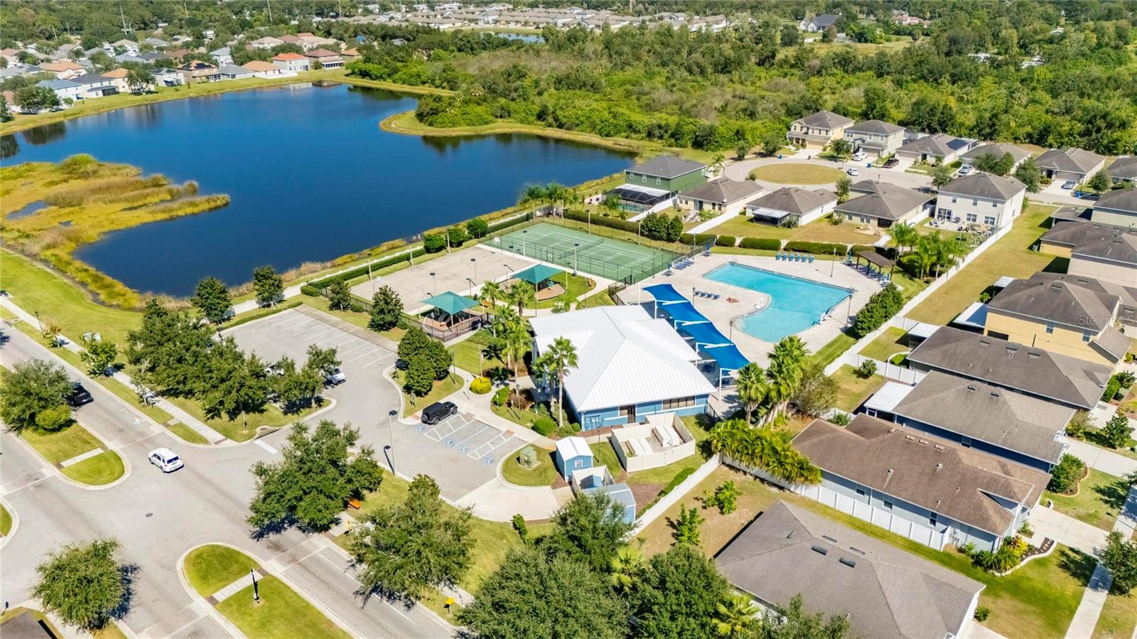 CARRIAGE PTE SOUTH PH 2C 2 - Residential