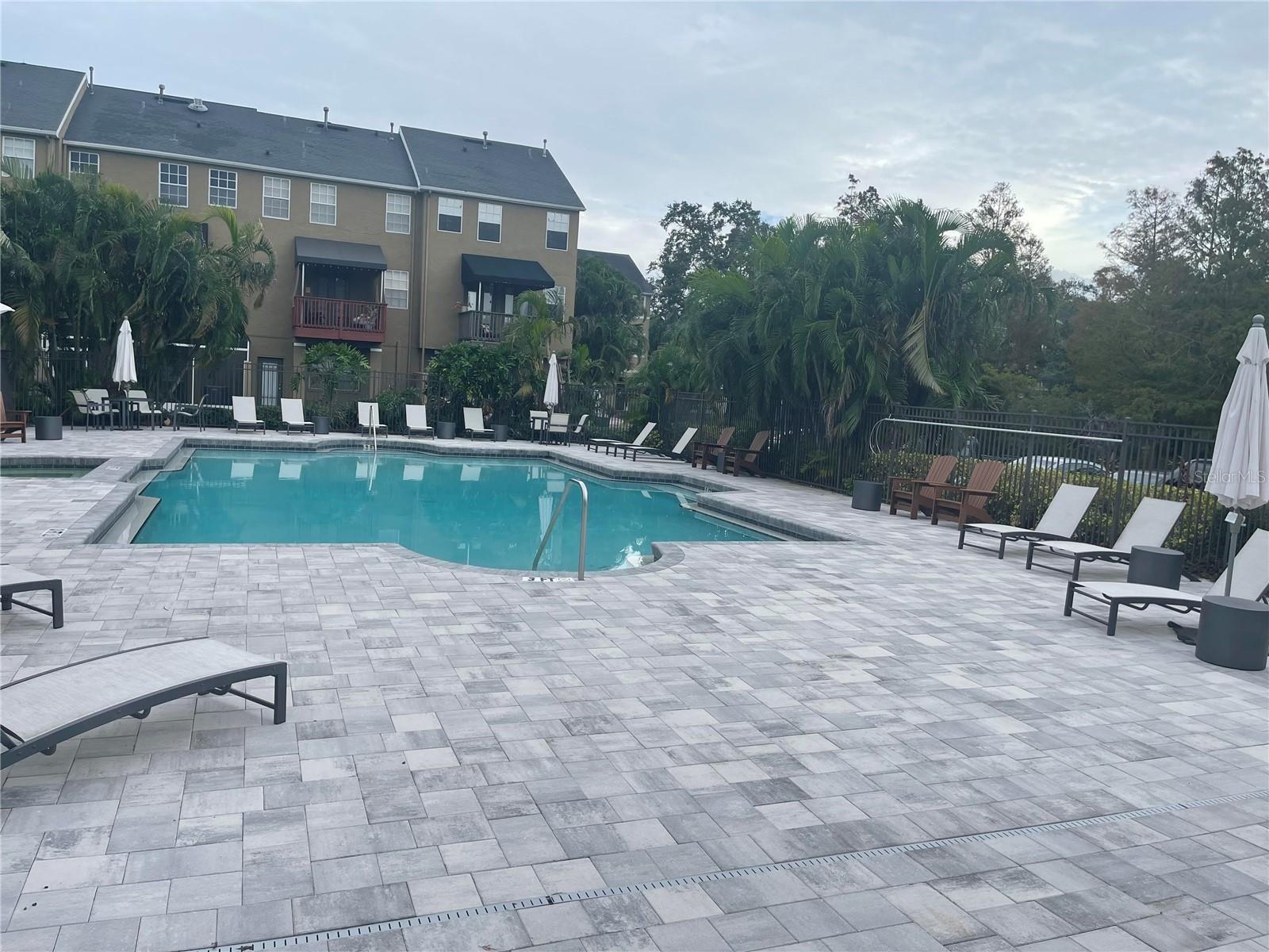 BAYSHORE POINTE TWNHMS PHAS - Residential Lease