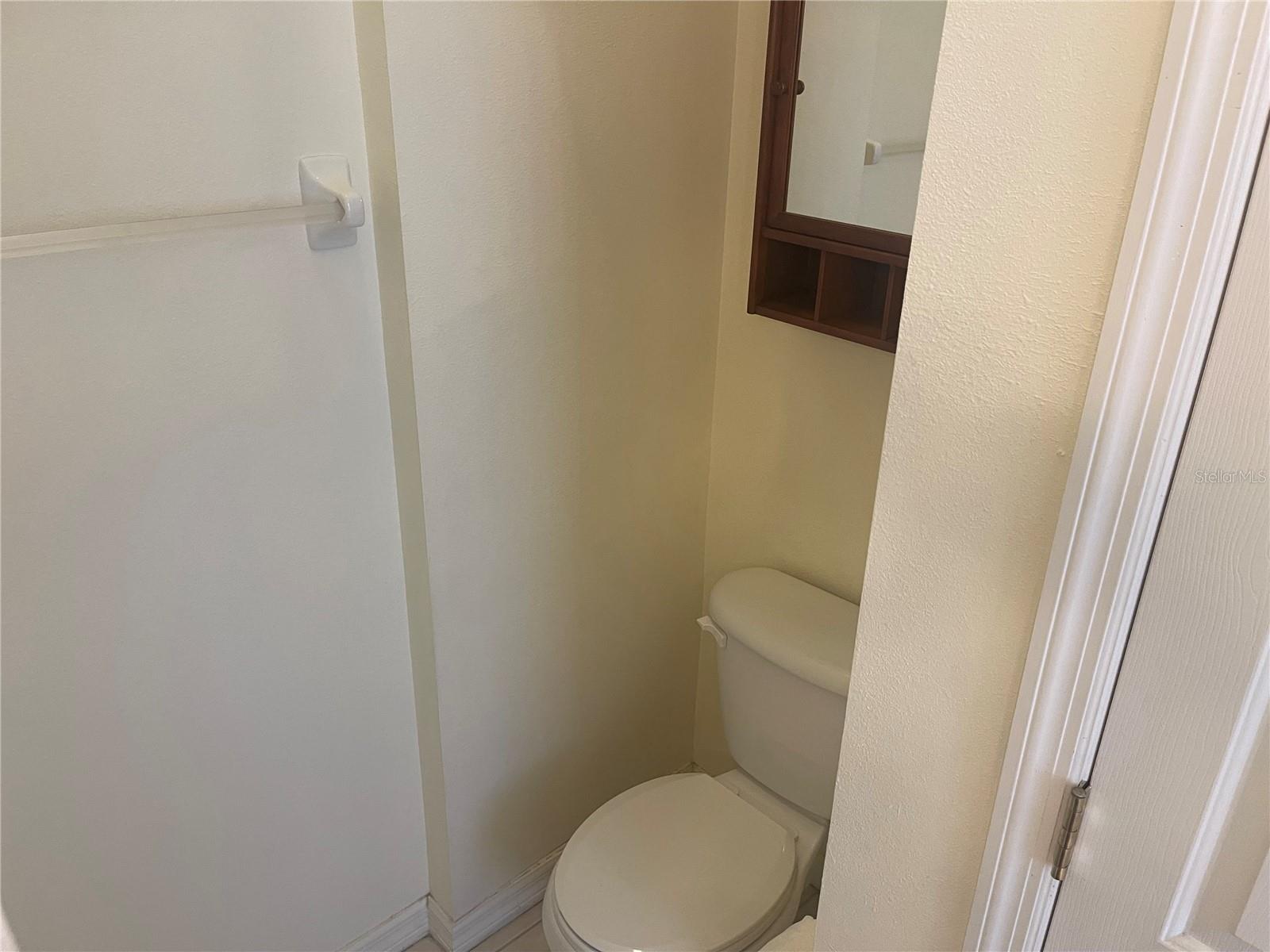 BAYSHORE POINTE TWNHMS PHAS - Residential Lease