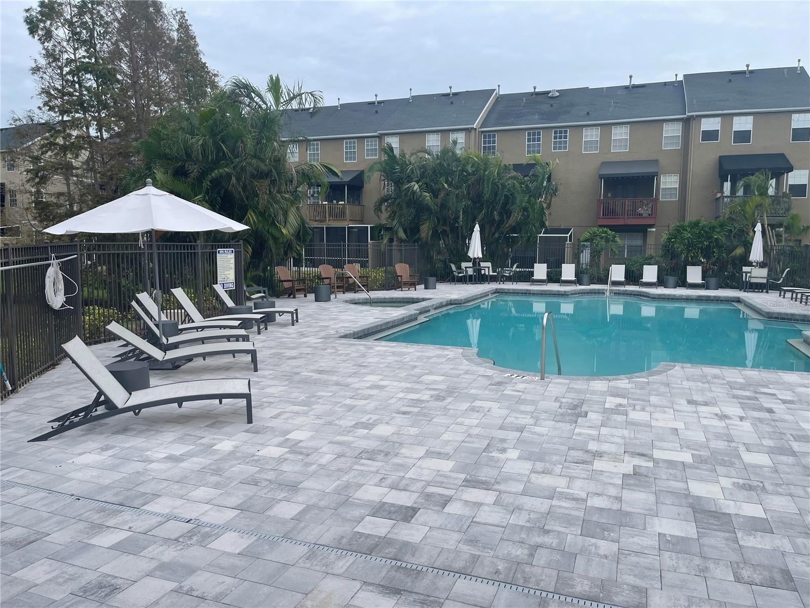 BAYSHORE POINTE TWNHMS PHAS - Residential Lease