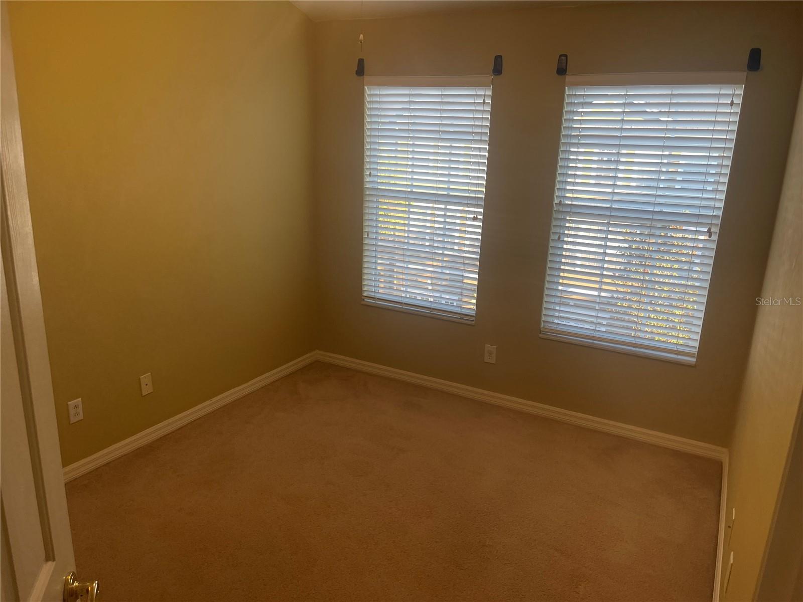 BAYSHORE POINTE TWNHMS PHAS - Residential Lease
