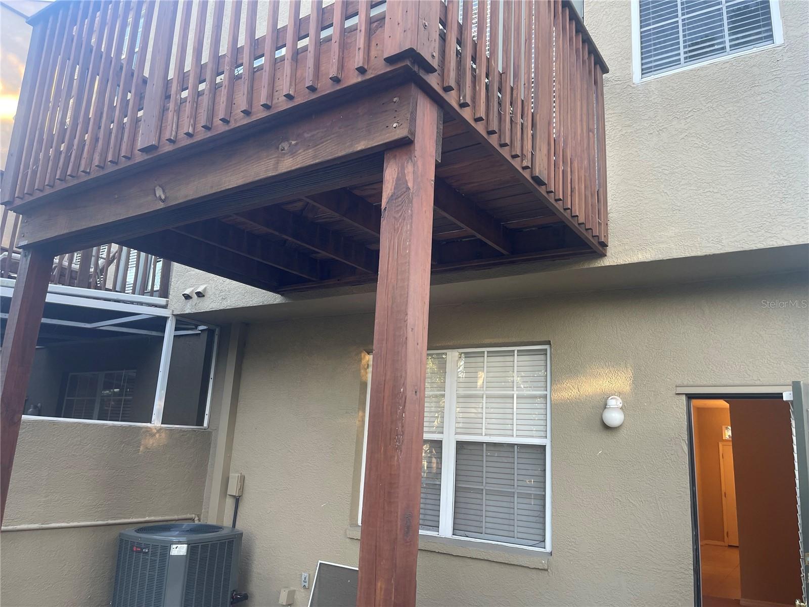 BAYSHORE POINTE TWNHMS PHAS - Residential Lease