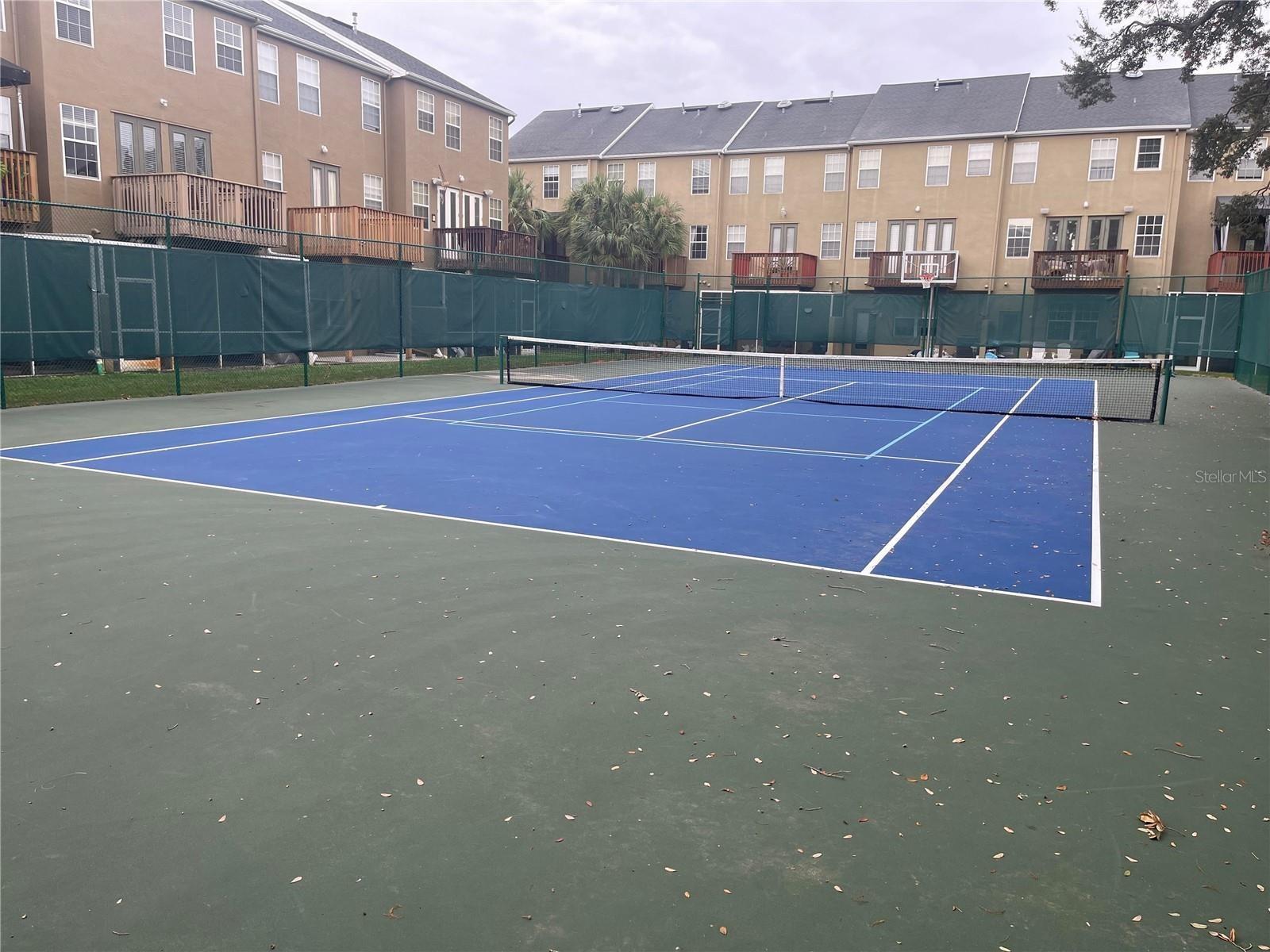 BAYSHORE POINTE TWNHMS PHAS - Residential Lease