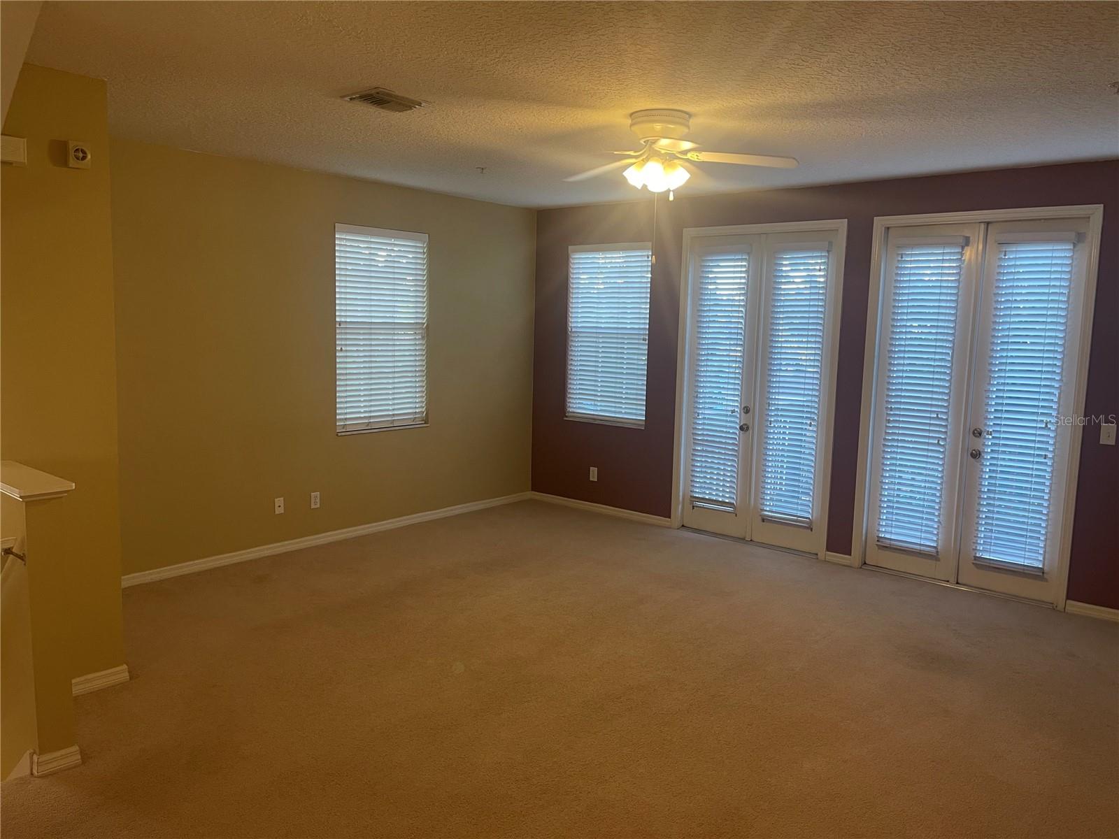 BAYSHORE POINTE TWNHMS PHAS - Residential Lease