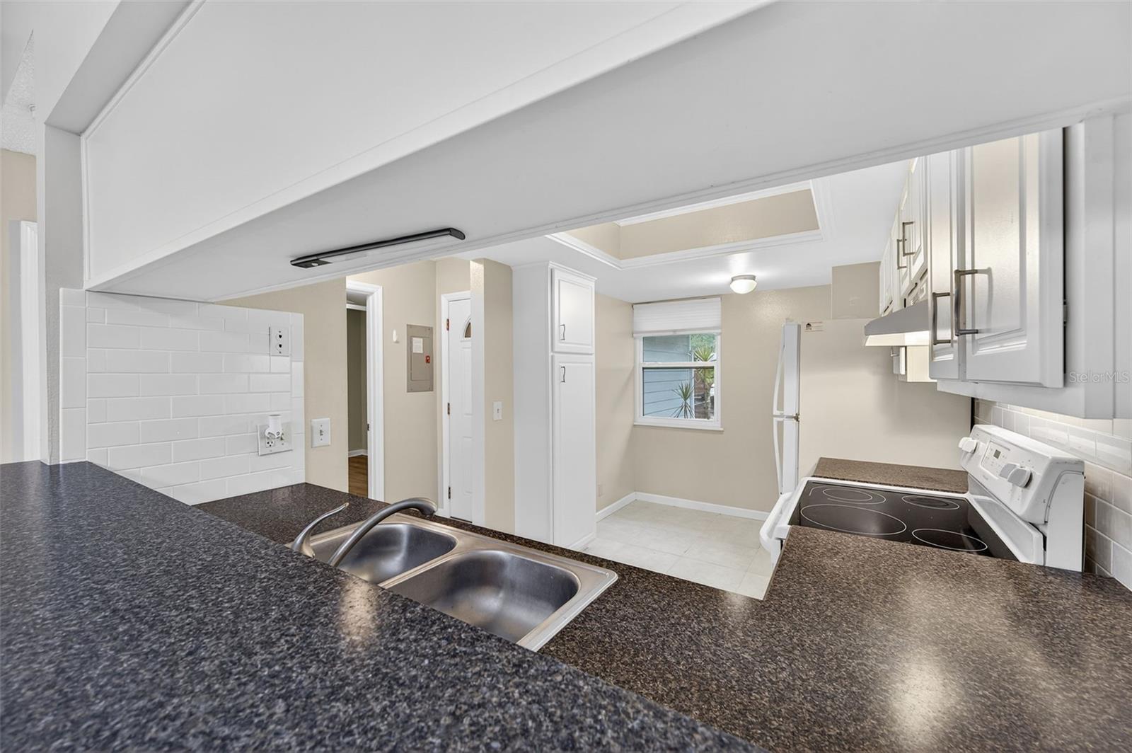 WOODS AT ANDERSON PARK CONDO THE - Residential