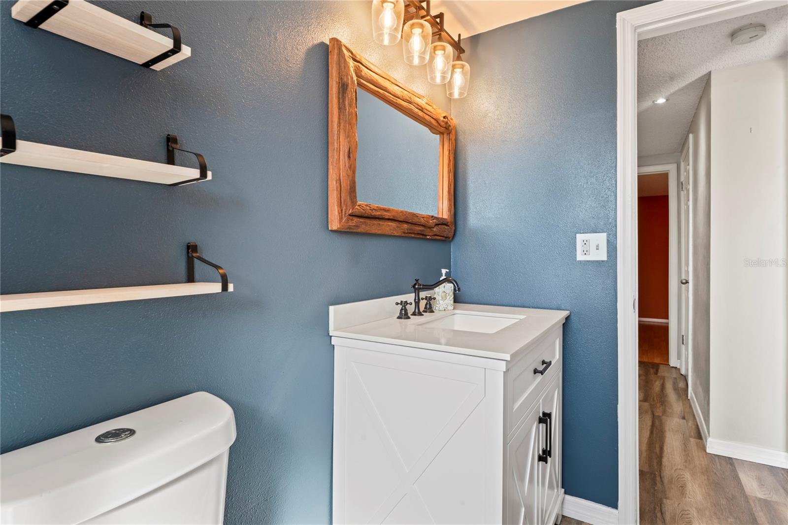 BEACON SQUARE - Residential