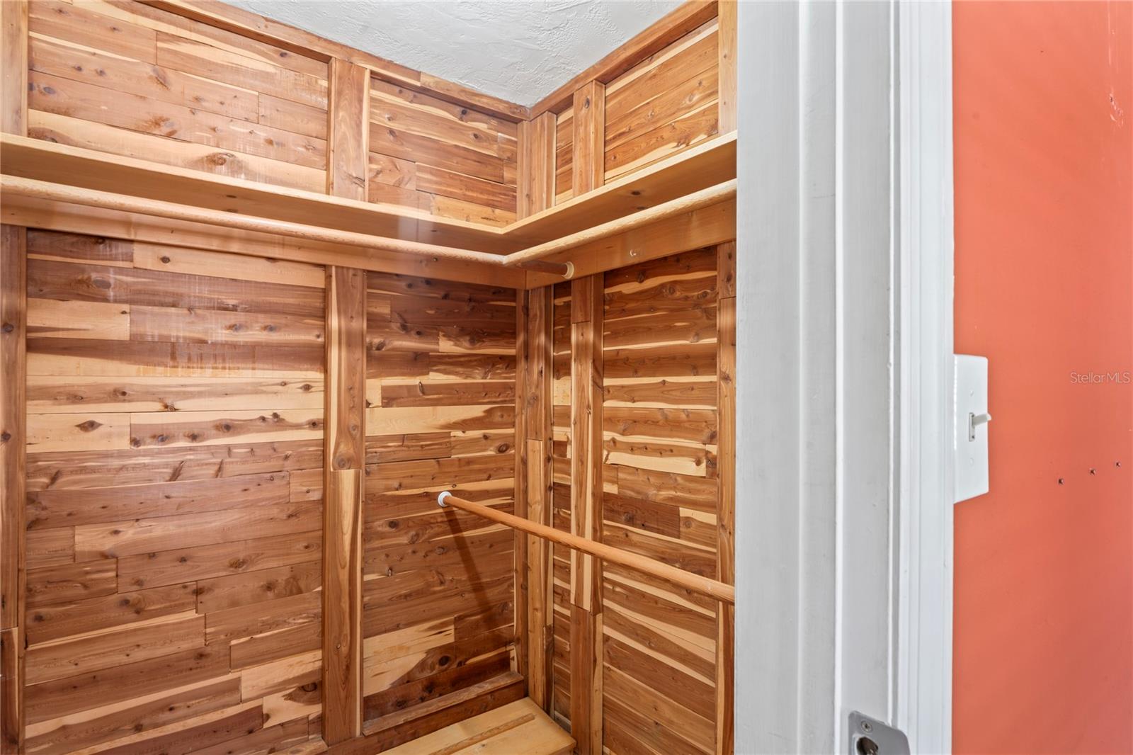 BEACON SQUARE - Residential