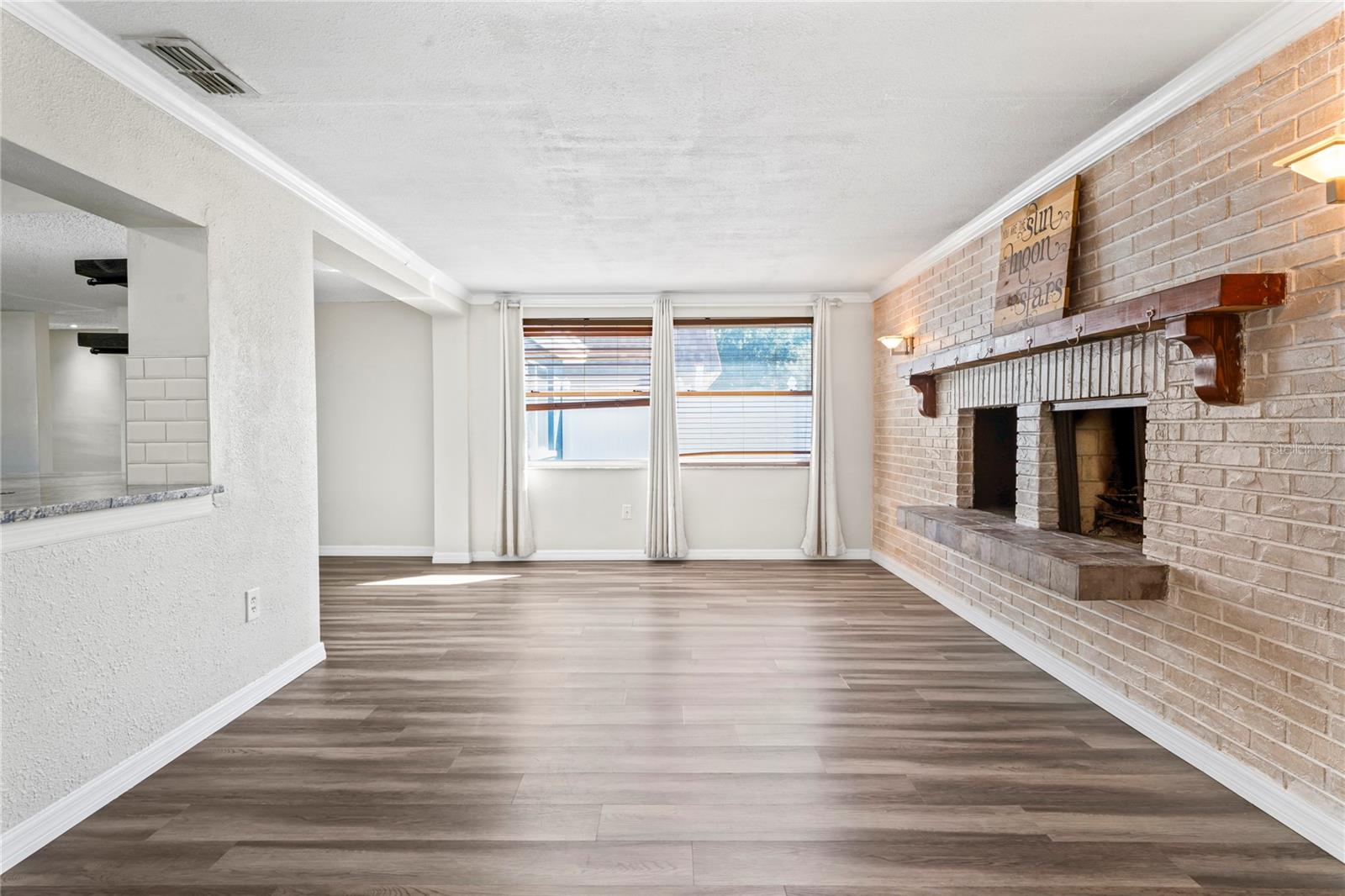 BEACON SQUARE - Residential