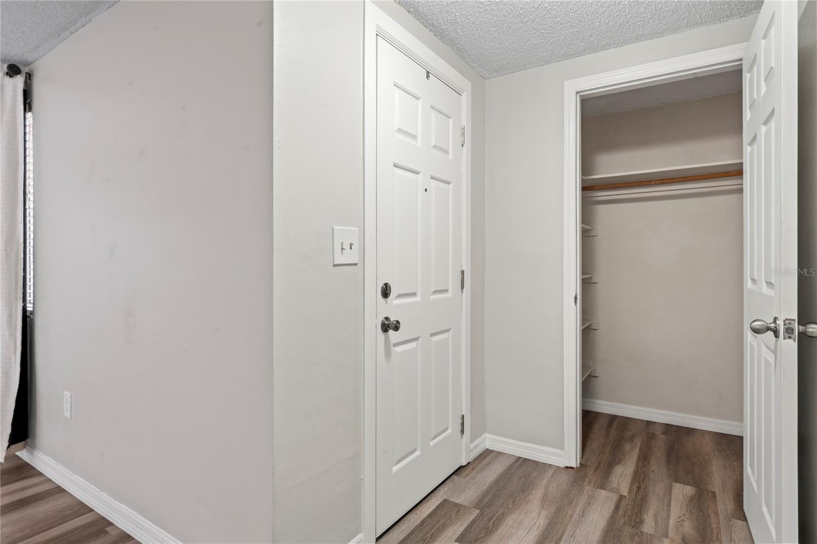 BEACON SQUARE - Residential