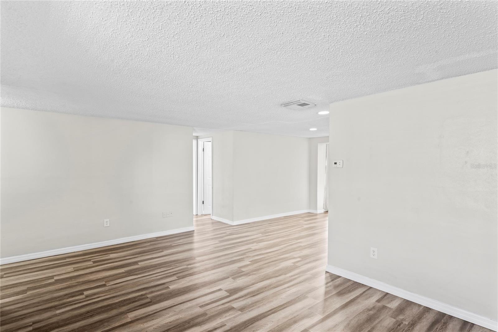 BEACON SQUARE - Residential