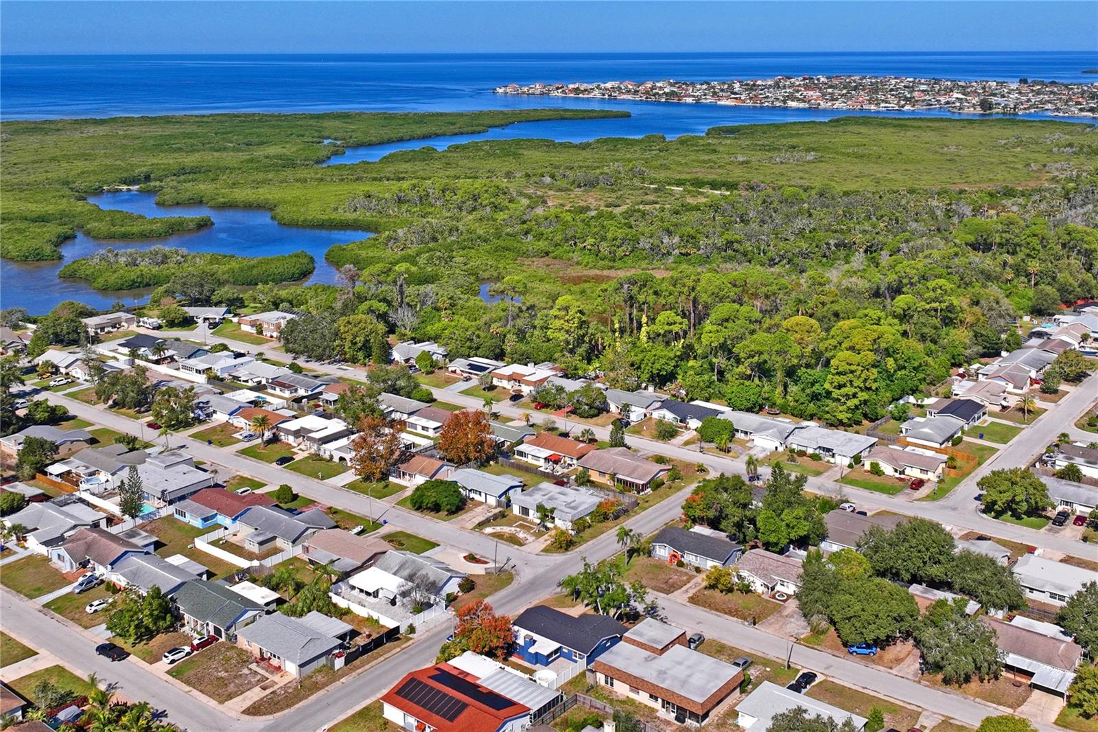 BEACON SQUARE - Residential