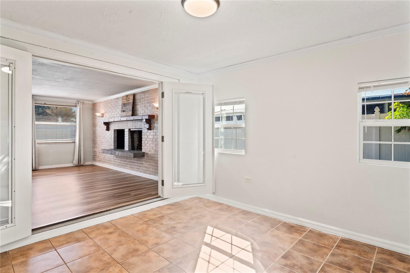 BEACON SQUARE - Residential