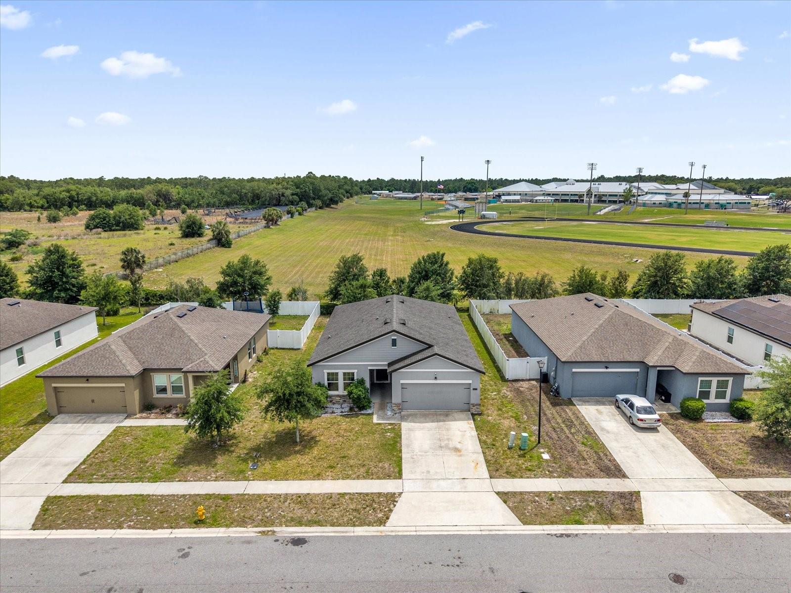 FERNANDA PLACE PH 1 - Residential