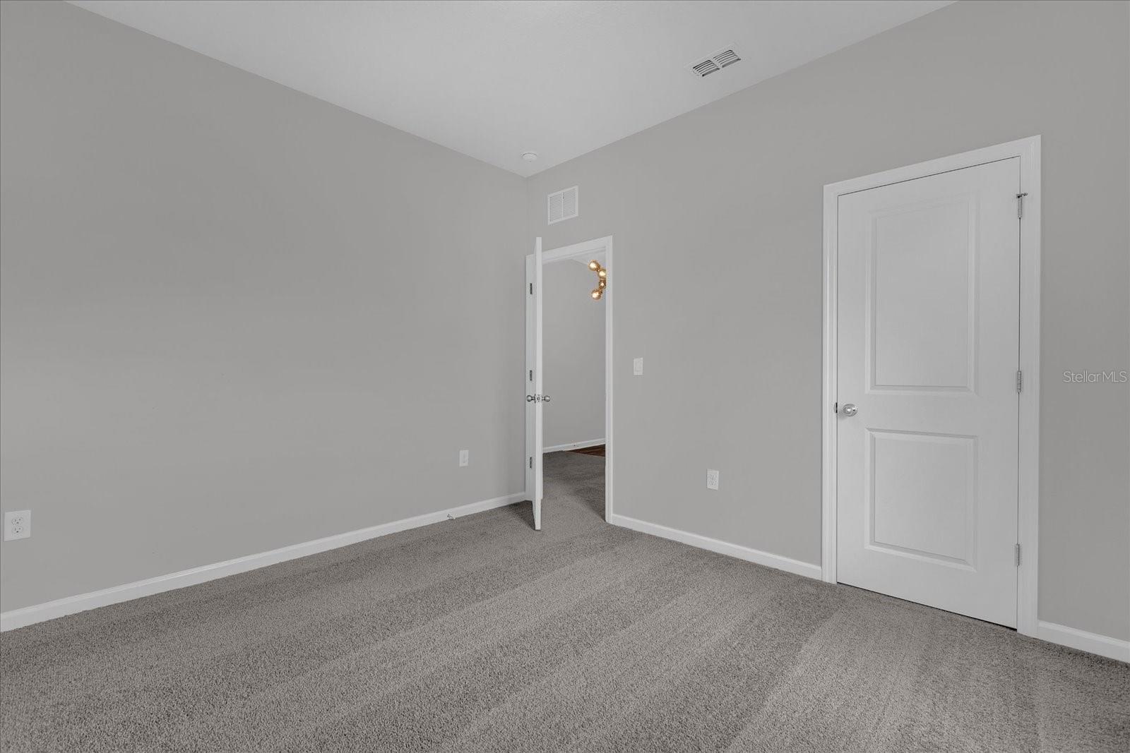 FERNANDA PLACE PH 1 - Residential