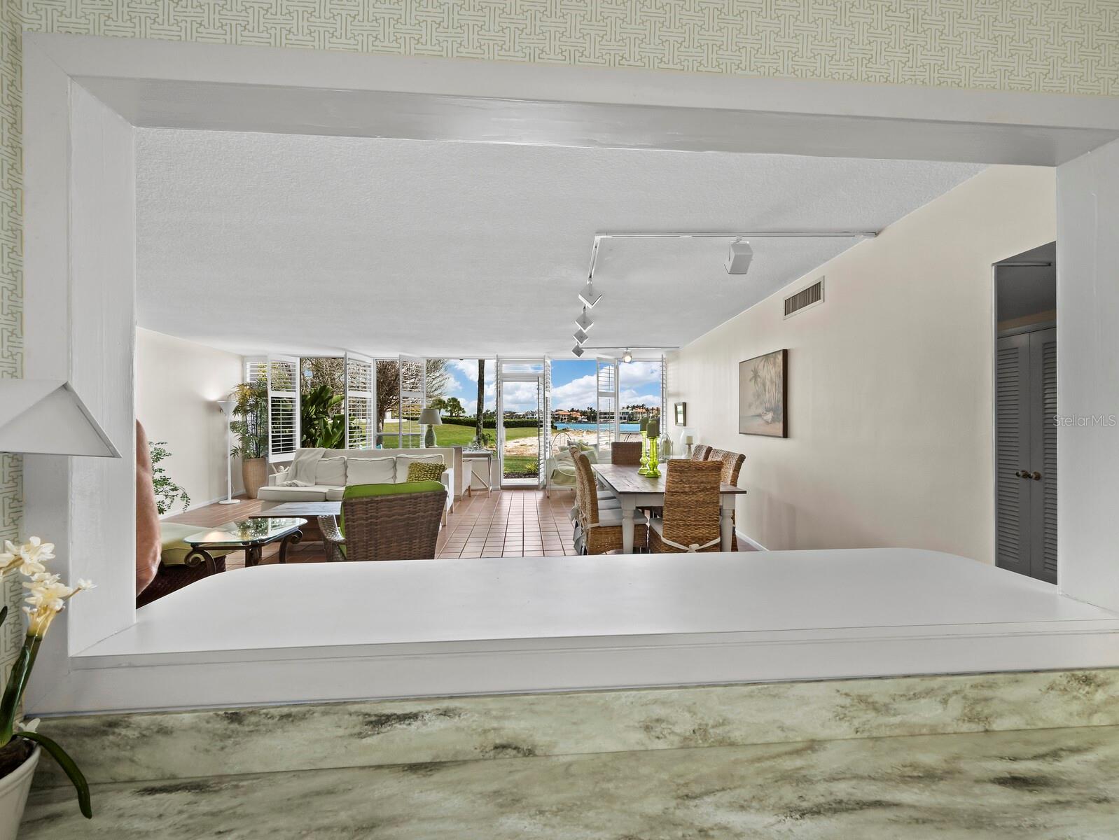 SANDS POINT - Residential