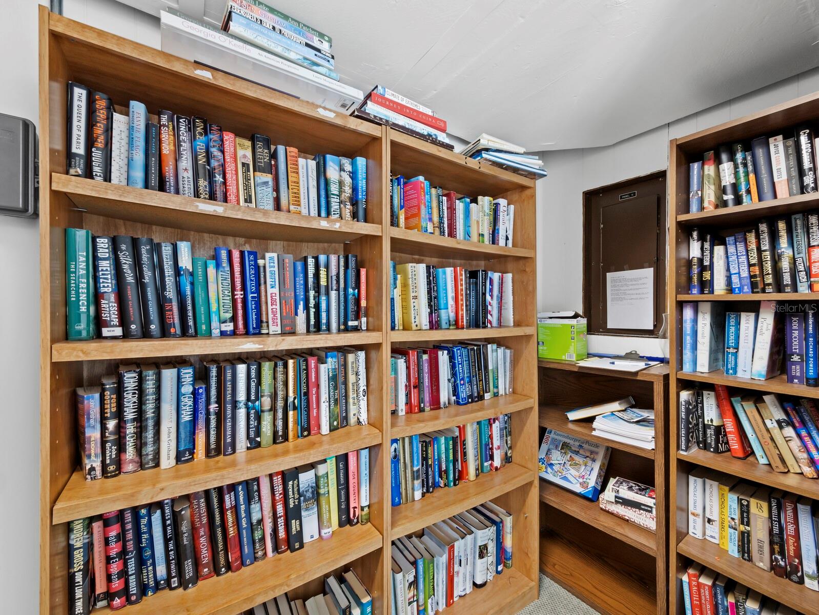 SANDS POINT - Residential