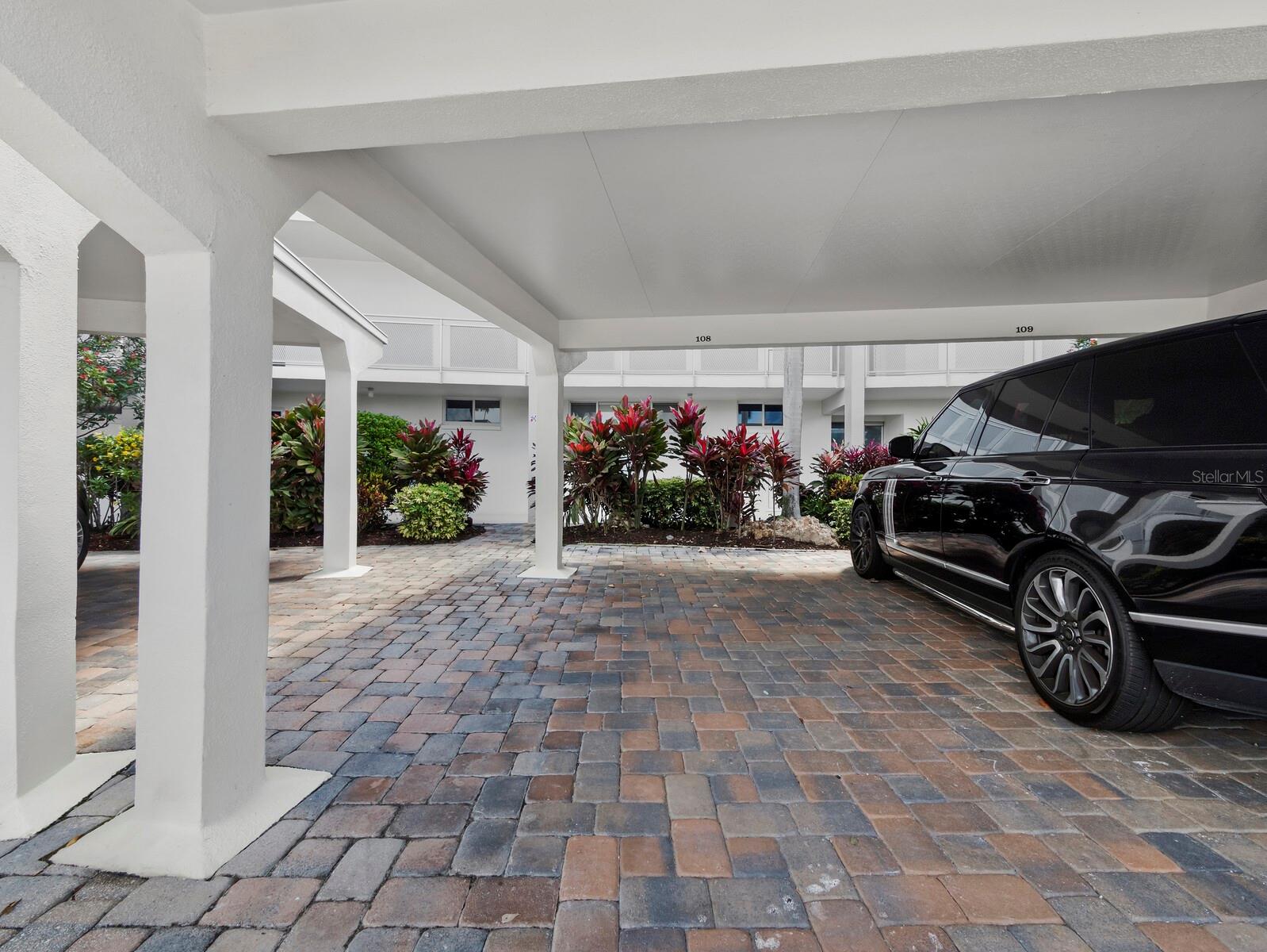 SANDS POINT - Residential