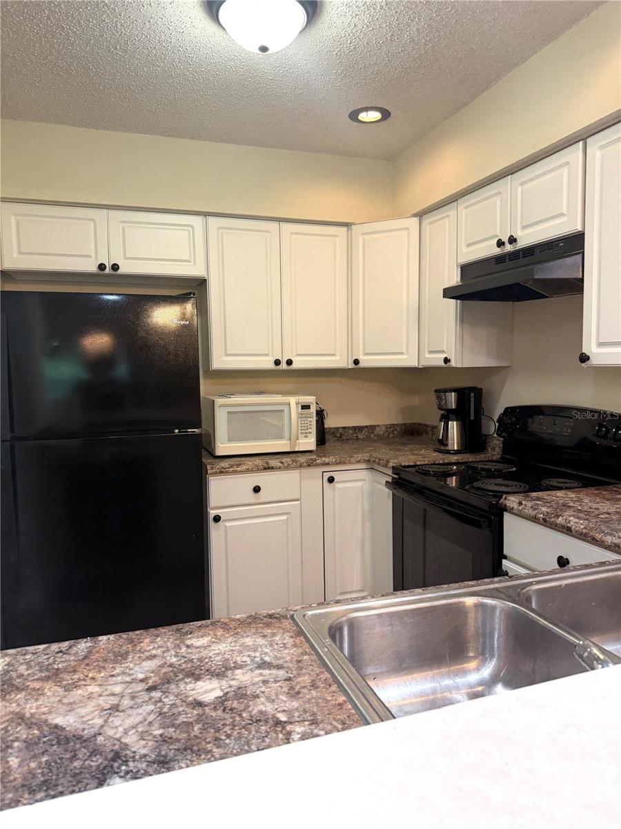 CYPRESS COVE - Residential