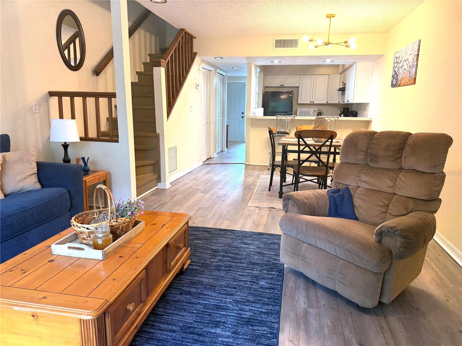 CYPRESS COVE - Residential
