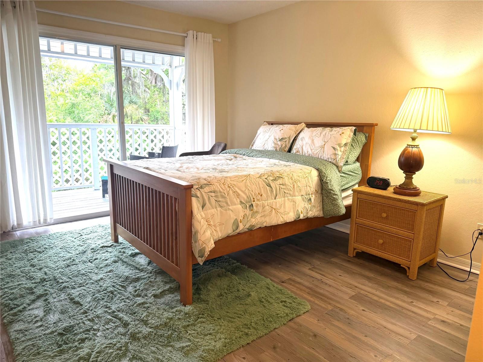 CYPRESS COVE - Residential