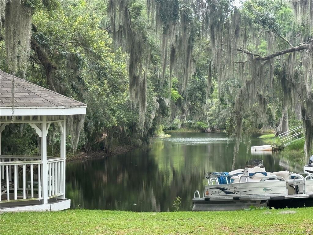 CYPRESS COVE - Residential