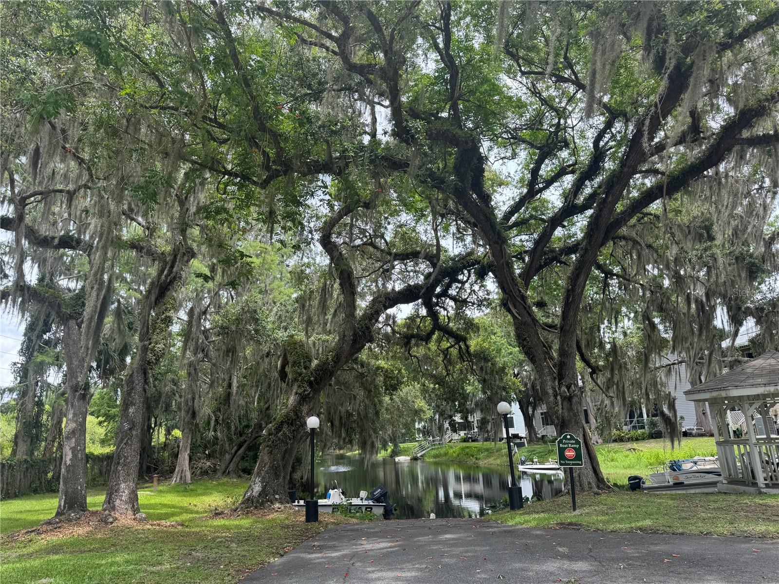 CYPRESS COVE - Residential