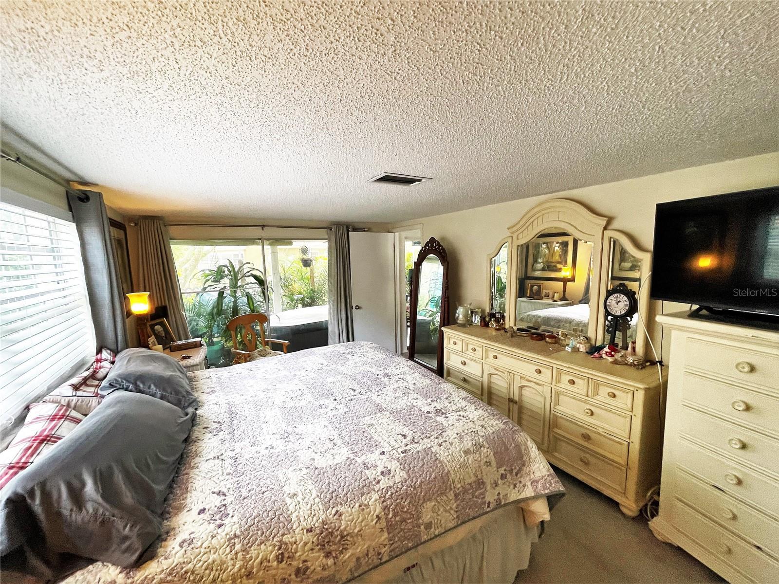 BEACON WOODS VILLAGE - Residential